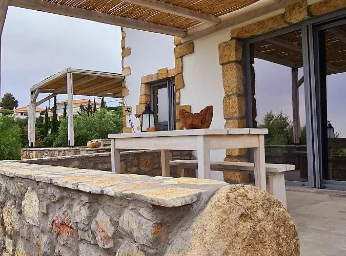 Koroni Stone House, Newly Built Studios By The Sea